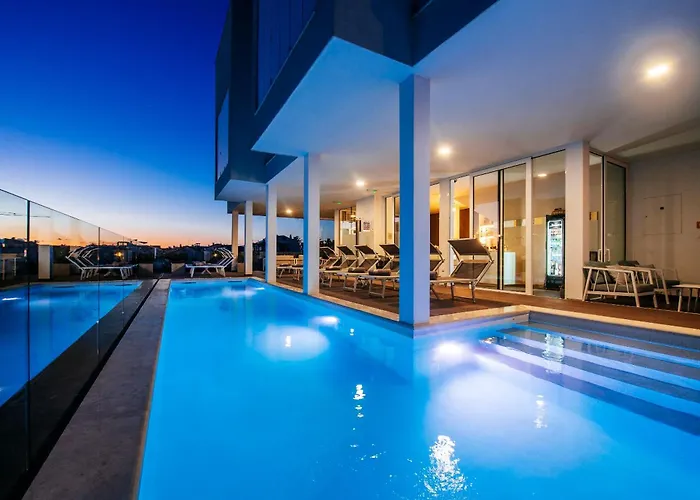 Dedaj - Delux Apartman