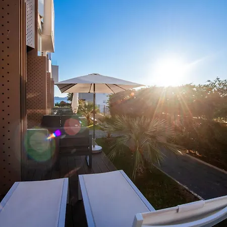 Appartamento Dedaj - Delux With Sea View Pool